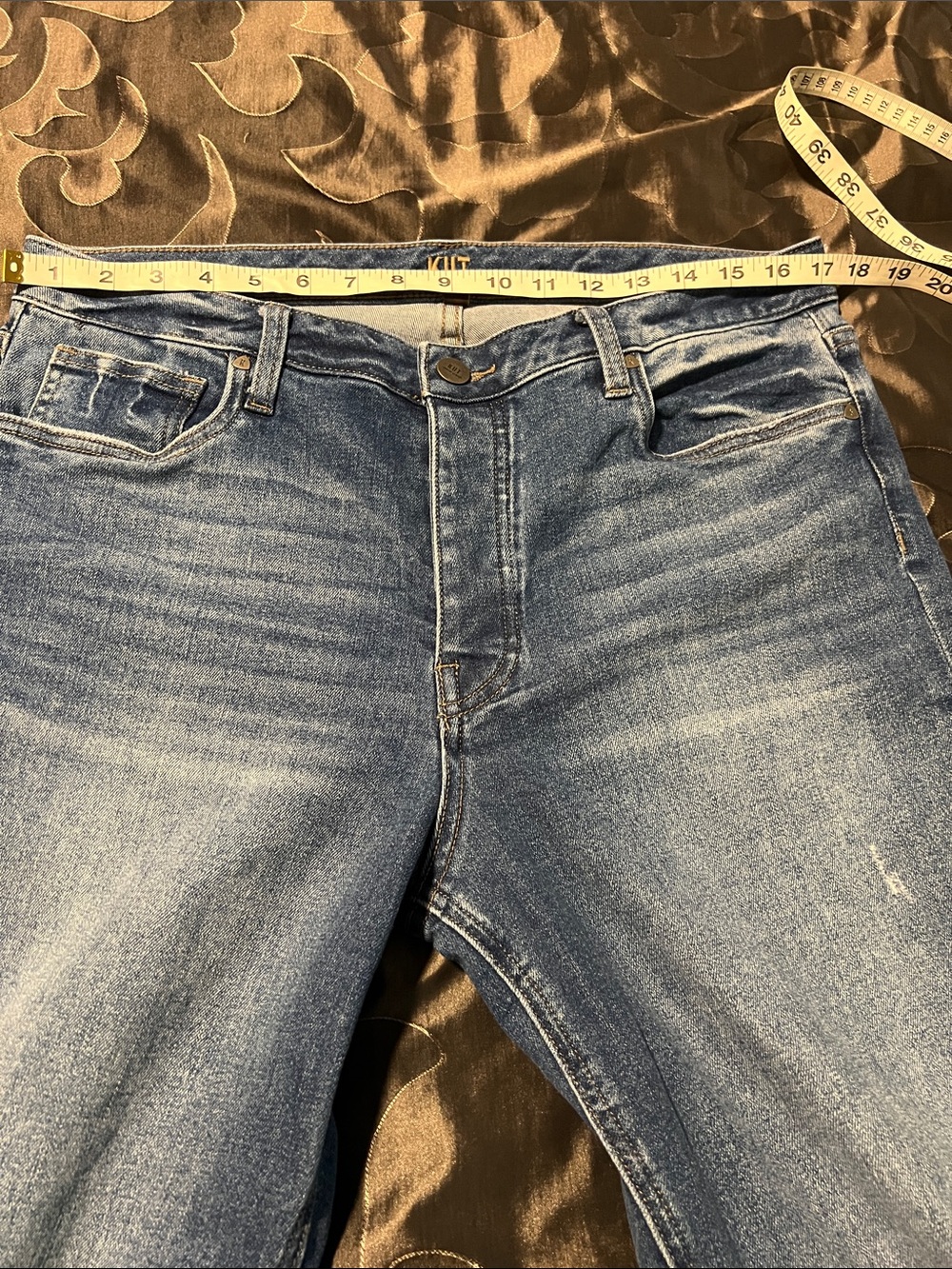 Kut from the Kloth Slouchy Boyfriend Med Blue Distressed Straight-Leg Jeans 12 - Picture 6 of 13